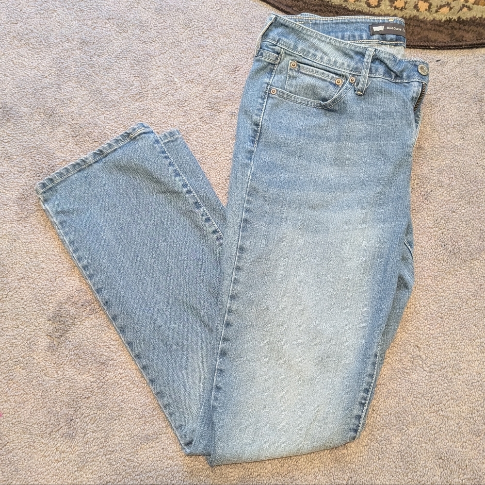 Levi's Bold Curve Classic Rise Straight Leg Light Denim Jeans 12 31 red tag